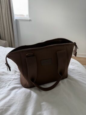 Dagne Dover Small Landon Neoprene Carryall Bag in Rye